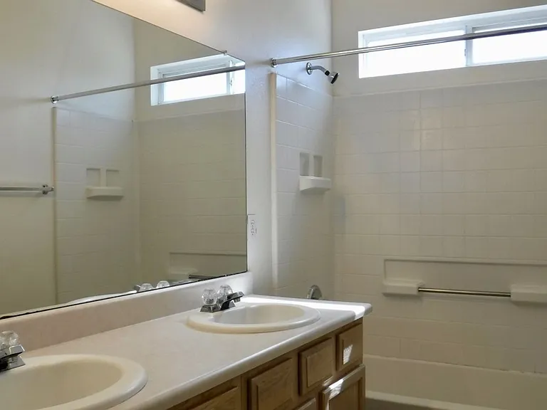10648 Shooting Star St NW — Photo 8