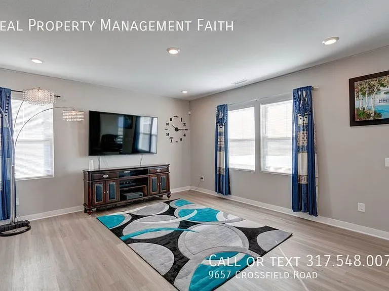 9657 Crossfield Rd — Photo 5