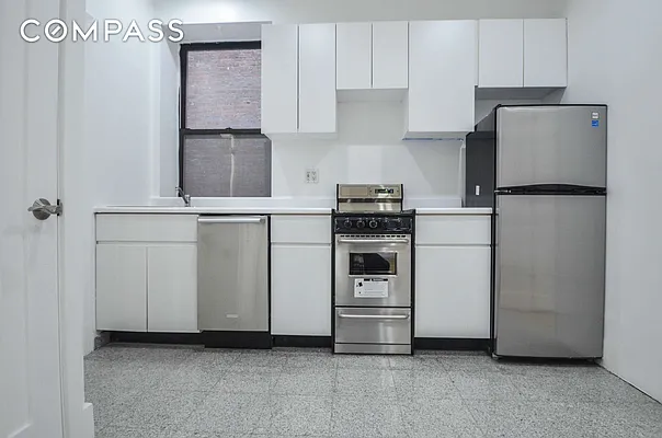 Rented by Compass | media 37