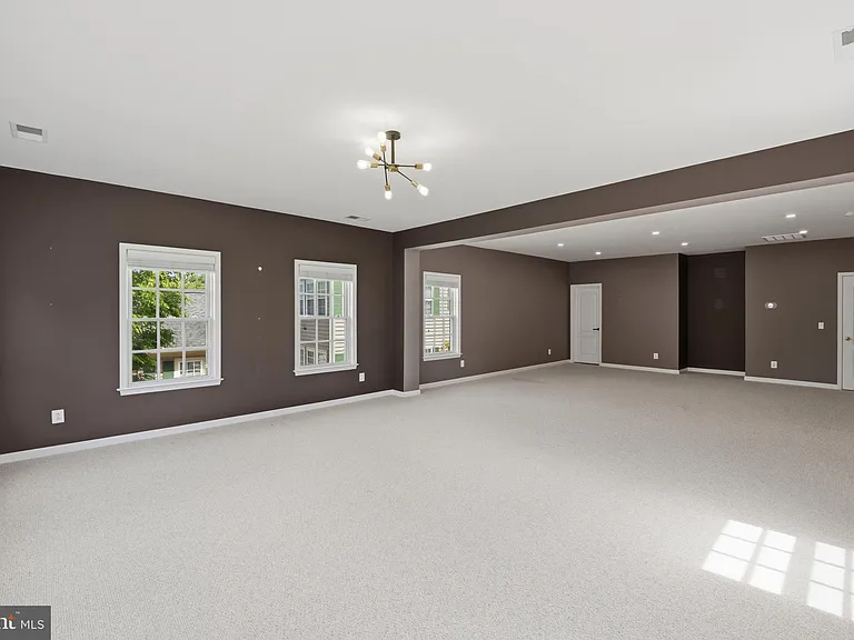 11701 Town Green Rd — Photo 10