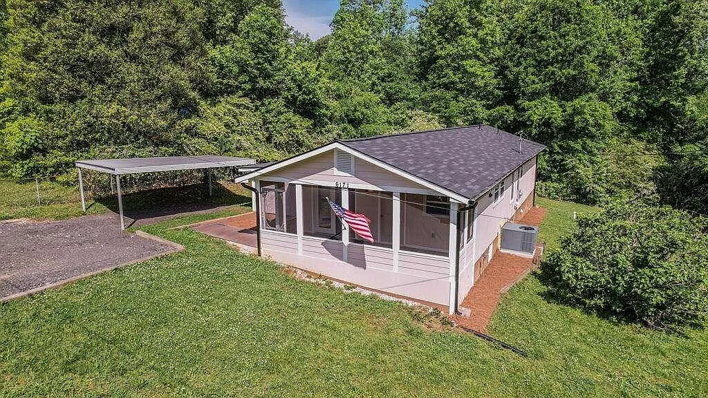 6171 Ridge Rd photo 1