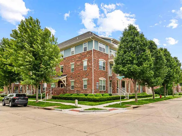 2167 Willenbrock Cir, Iowa City, IA 52245