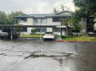 363 Rio Lindo Ave APT 20, Chico, CA 95926