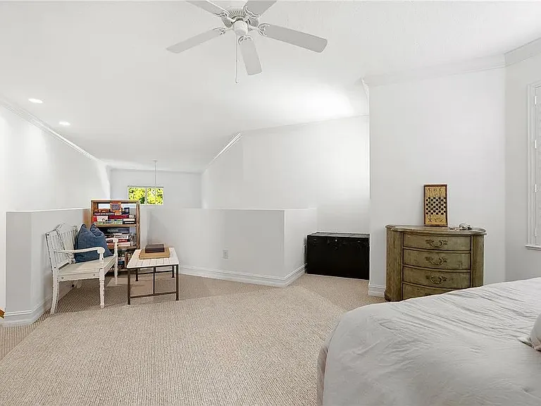 1945 Bridgepointe Cir — Photo 19