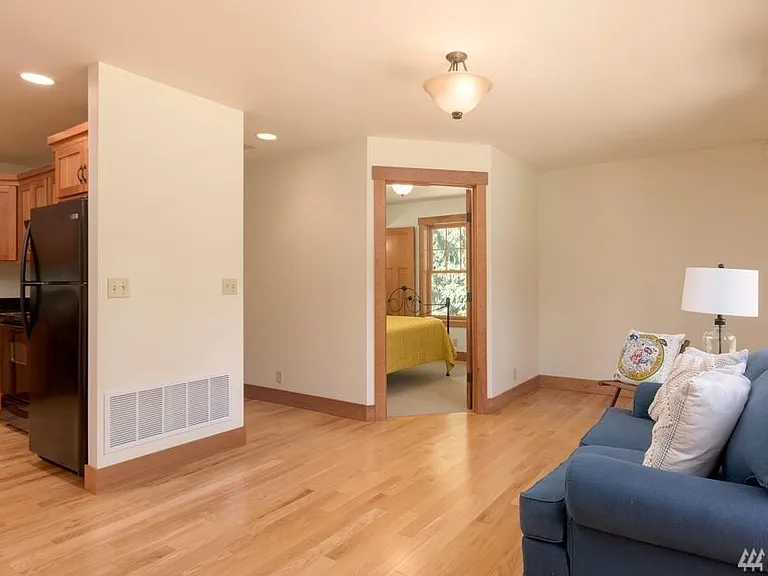 8042 NE Whiskey Creek Trl — Photo 6