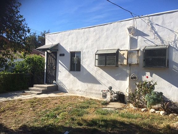 Duplex own front and back door