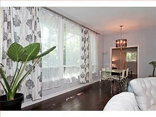 4th image of 105 Lowell Ave