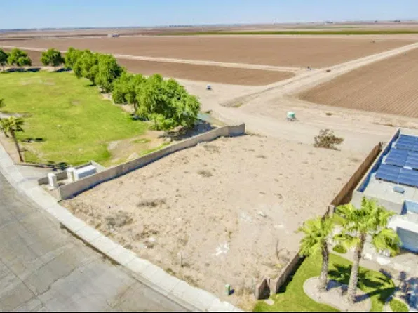 2522 E David Riedel Blvd, San Luis, AZ 85336