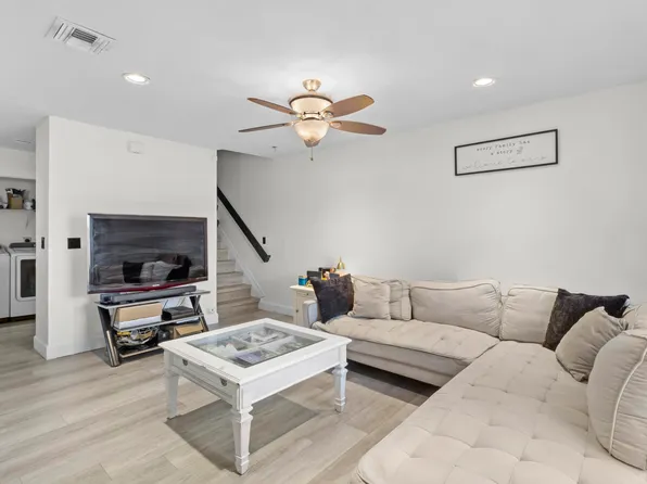 5319 SW 126th Terrace, Miramar, FL 33027