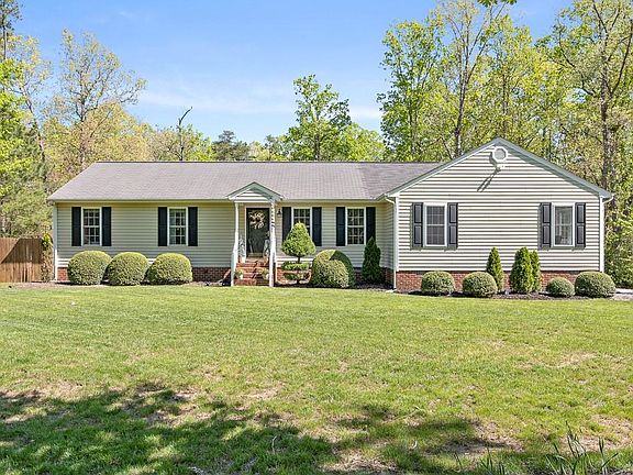 2nd image of 8940 Piney Branch Ln