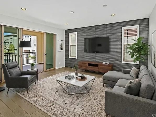 16205 Macy Ln, San Diego, CA 92127