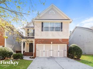 736 Shadow Lake Dr, Lithonia, GA 30058