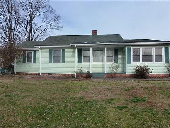 1st image of 1608 Hermitage Dr