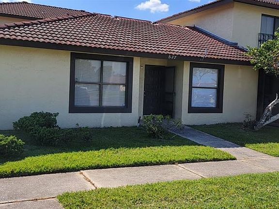 3rd image of 537 Hunter Cir #205