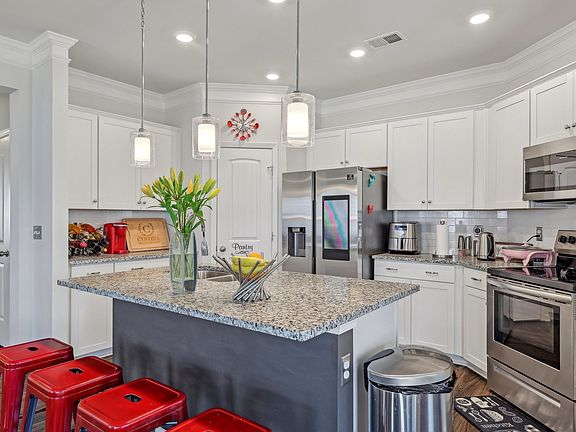 2nd image of 3727 Pelham Wood Dr