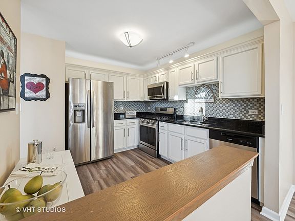 5th image of 1950 Lilac Ct