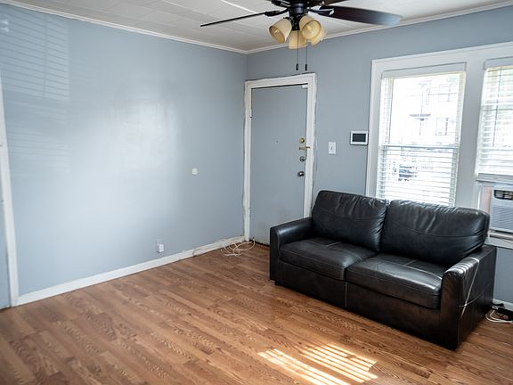 2nd image of 430 Roseville Ave Floor 1