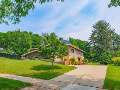 5029 LaCrosse Lane, Madison, WI, 53705