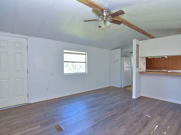 5th image of 1133 Payne St