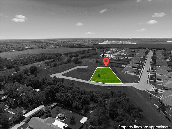 2nd image of Perry Ln