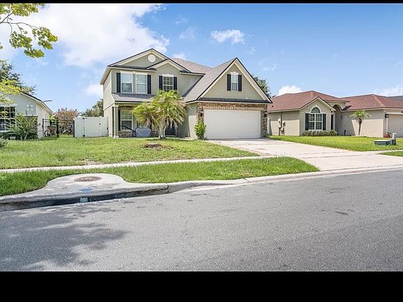 4th image of 2240 PARIA LANE