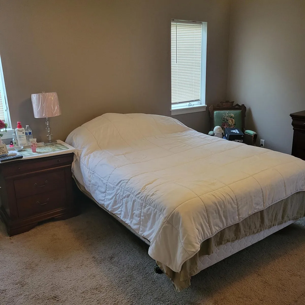 Building Photo - 1803 Stone Manor Cir