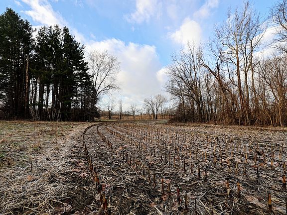 5th image of Vl W Glendora Rd