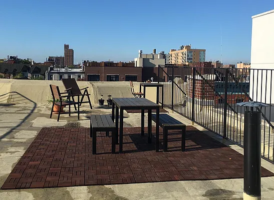 Sold by Bank Neary | media 23