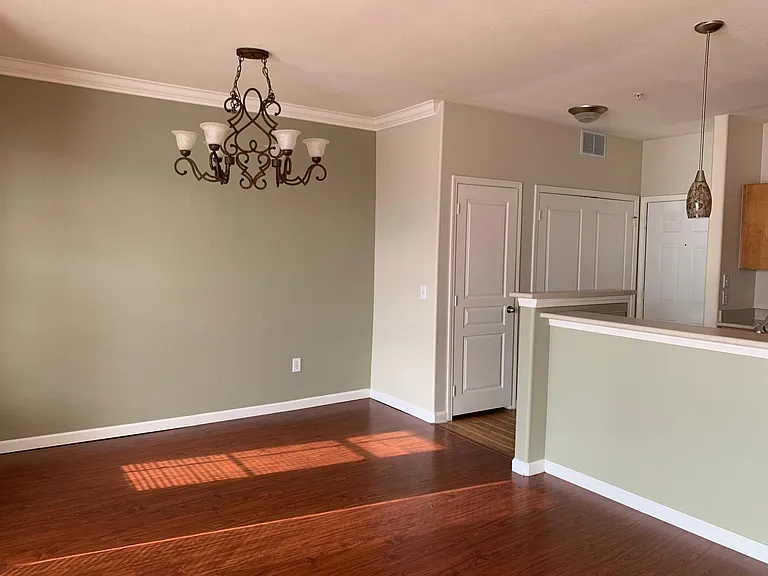 8290 Gate Pkwy W #910 — Photo 13