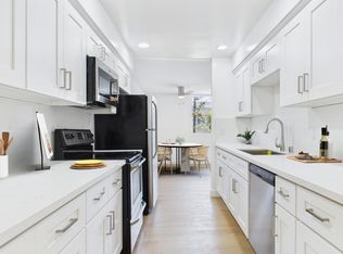 Mammoth Park Towers, Sherman Oaks, CA 91423