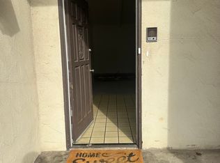 5229 E Lyell Ave APT 104, Fresno, CA 93727