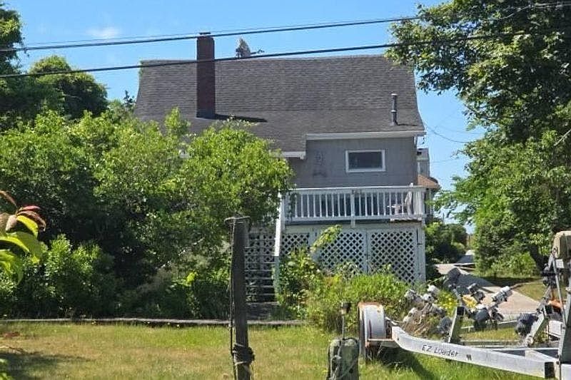 1st image of 54 Oak Beach Ave