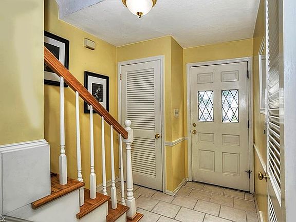 3rd image of 19065 Colahan Dr