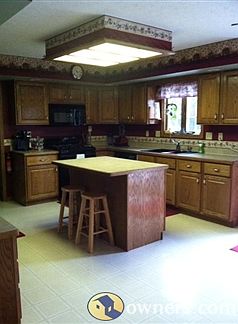 4th image of 6891 Meadowood Dr