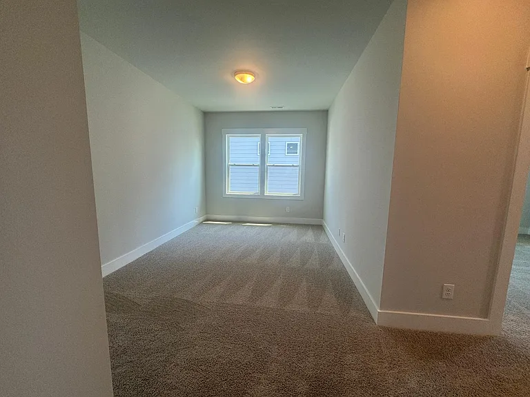 121 Broadwater Dr — Photo 11