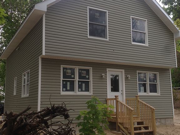 2nd image of 536 Raynor Ave