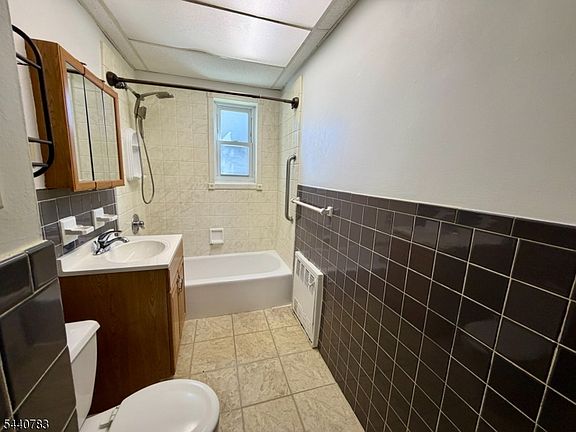 3rd image of 6-12 Hillside Ave #C0204-2d