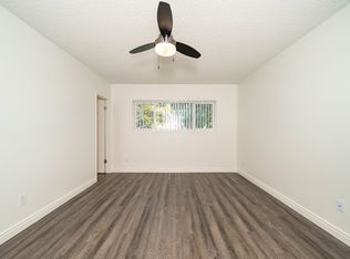 1150 Meadowlake Dr #50-05, Vista, CA 92084