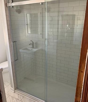 5th image of 27135 Dartmouth St APT 4