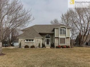 4532 W 131st St, Leawood, KS 66209