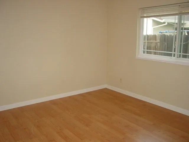 9952 Vanguard Dr — Photo 9