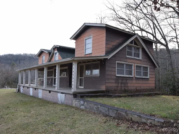 26 Aftermath Ln, Hendersonville, NC 28792