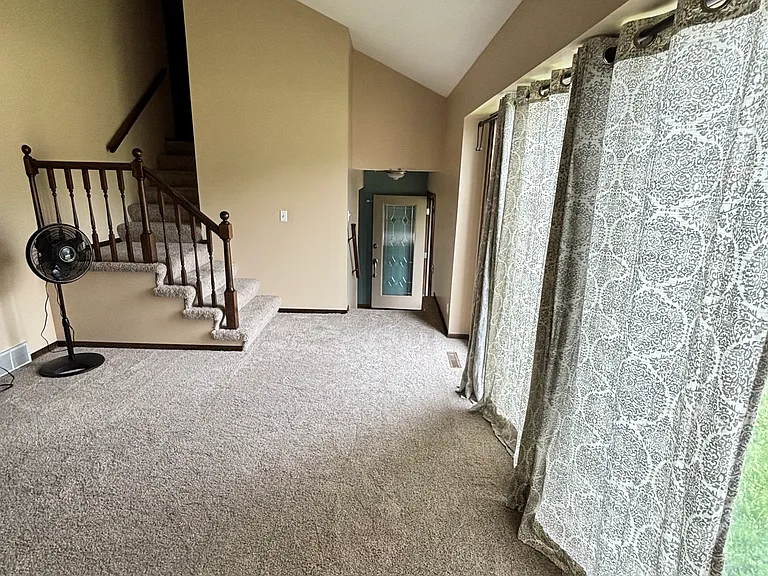 15517 Jones Cir — Photo 35