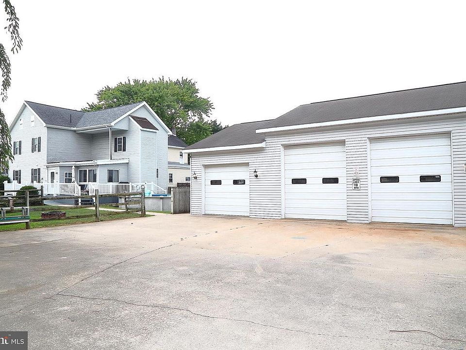 1st image of 62 Stevens Rd