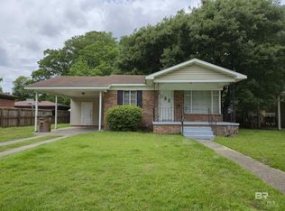 75 Picardy St, Mobile, AL 36607