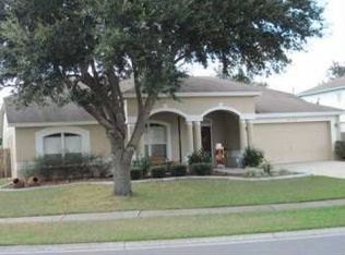 804 Sand Ridge Dr, Valrico, FL 33594