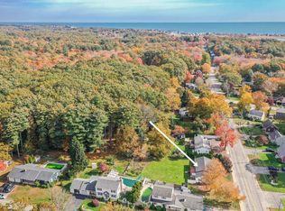 320 High St, Hampton, NH 03842