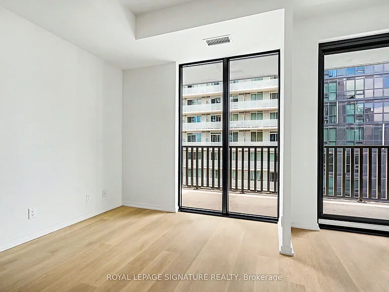 109 Erskine Ave #1111 — Photo 28