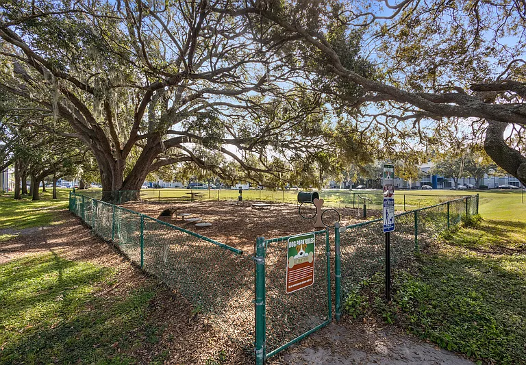 The Landings At Cypress Meadows — Photo 13