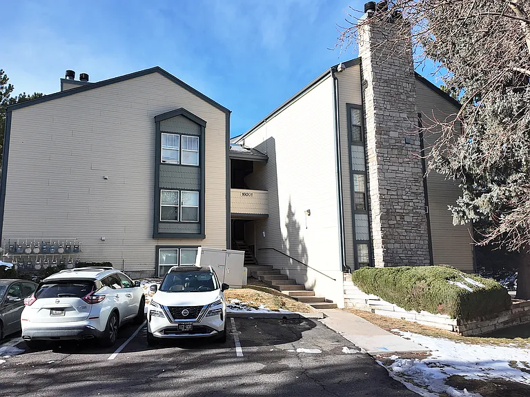 16001 E Alaska Pl — Photo 11